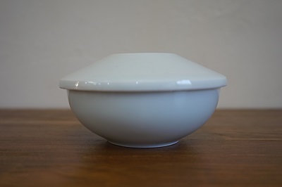 #65 bowl with top.jpg