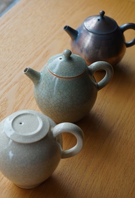 tea pots.jpg