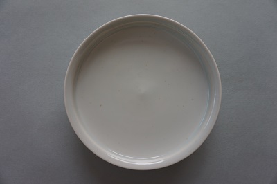 round plate with apple glaze-1.jpg