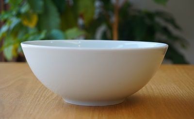 イ・ギジョ先生の平碗 <br>Plain bowl by Prof. Lee Gee jo