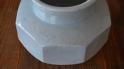 ヴィンテージ韓国白磁作品No.3 <br>Vintage white porcelain from South Korea No.3